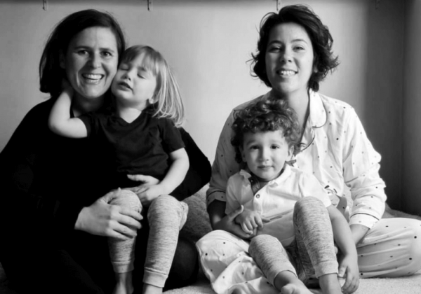 Marcela Tiboni ,Melanie Graille e seu filhos Bernardo e Yolanda