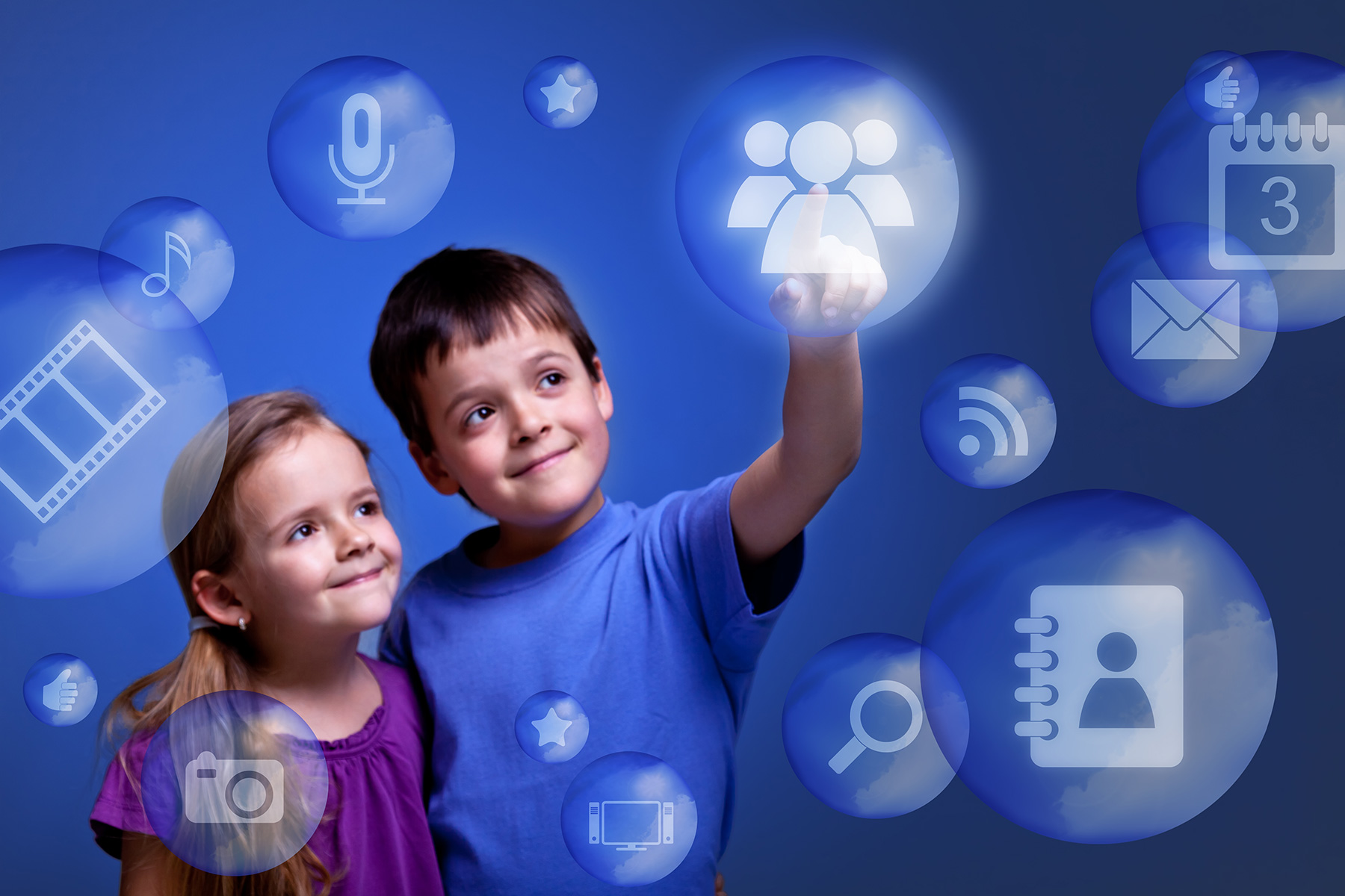 Интернет в жизни детей. Дети и современные технологии. Цифровые технологии в ДОУ. Инновации в детском саду. Информационные технологии для детей.